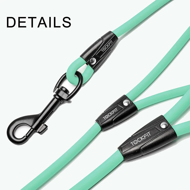 Explication des détails techniques de l'allonge pour chien, fermoir corde PVC.
Cette longe est ultra résistante et bien conçue.