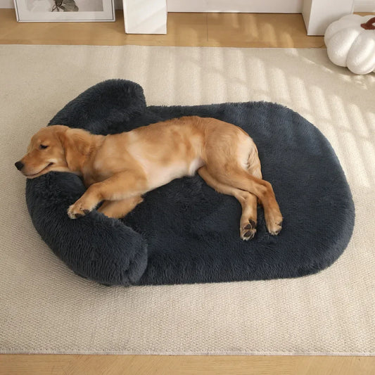 Coussin moelleux pour chien noir avec oreiller intégré, idéal pour l’hiver
