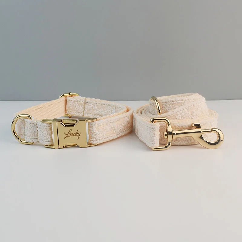 Collier pour Chien en Dentelle – Gravure Personnalisée, Fleur Amovible & Laisse Assortie - Noble Truffe