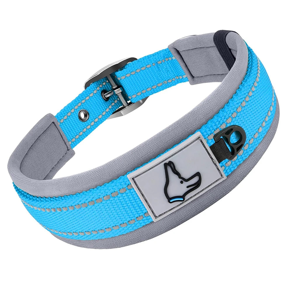 Collier bleu ciel réfléchissant avec logo imprime et boucle noire
