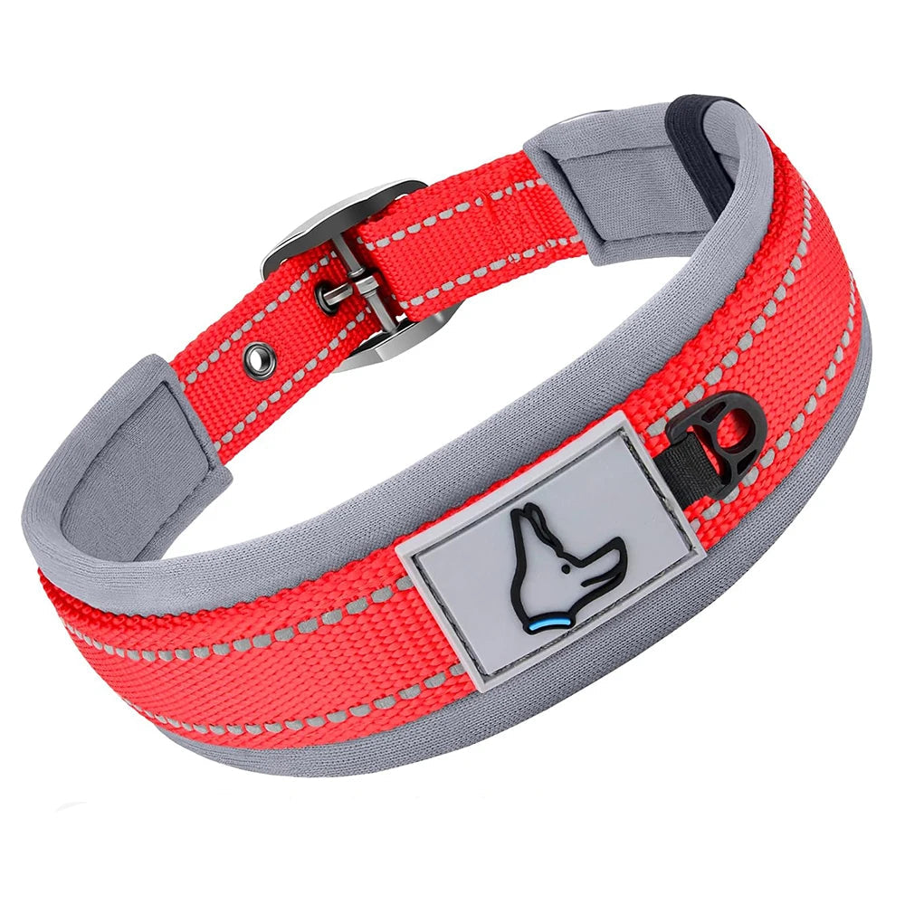 Collier pour chien rouge avec bande grise réfléchissante et boucle