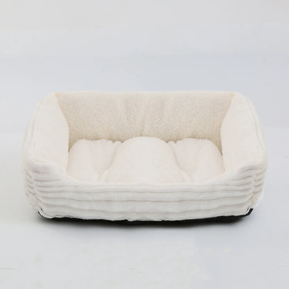 coussin chien velours gris clair rembourré avec rebords