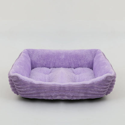 coussin chien velours rose pastel matelassé
