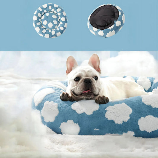 Coussin rond pour chien motif nuage avec bouledogue couché – ultra moelleux et lavable