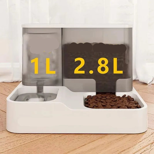 Distributeur automatique pour chien avec réservoir d’eau de 1L et conteneur de croquettes de 2.8L.