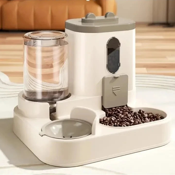 Distributeur de croquettes gris