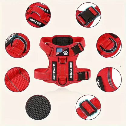 Présentation des détails du harnais pour chien rouge avec attaches solides, bandes réfléchissantes et poignée.