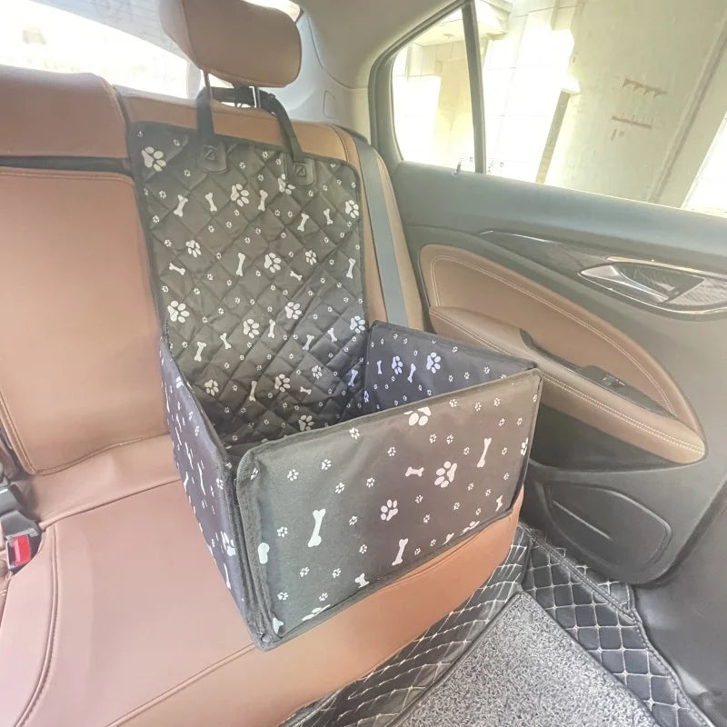 housse de siège voiture pour chien beige pliable et imperméable