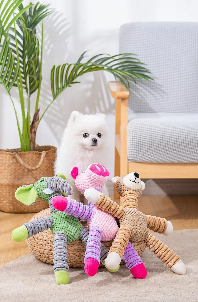 Jouet chien couineur ElephunGrip™ avec sifflet BB intégré, idéal pour stimuler le jeu.