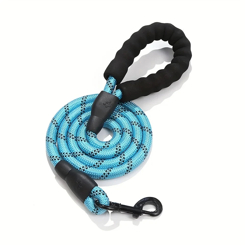 laisse pour chien bleue en corde nylon résistante avec poignée antidérapante