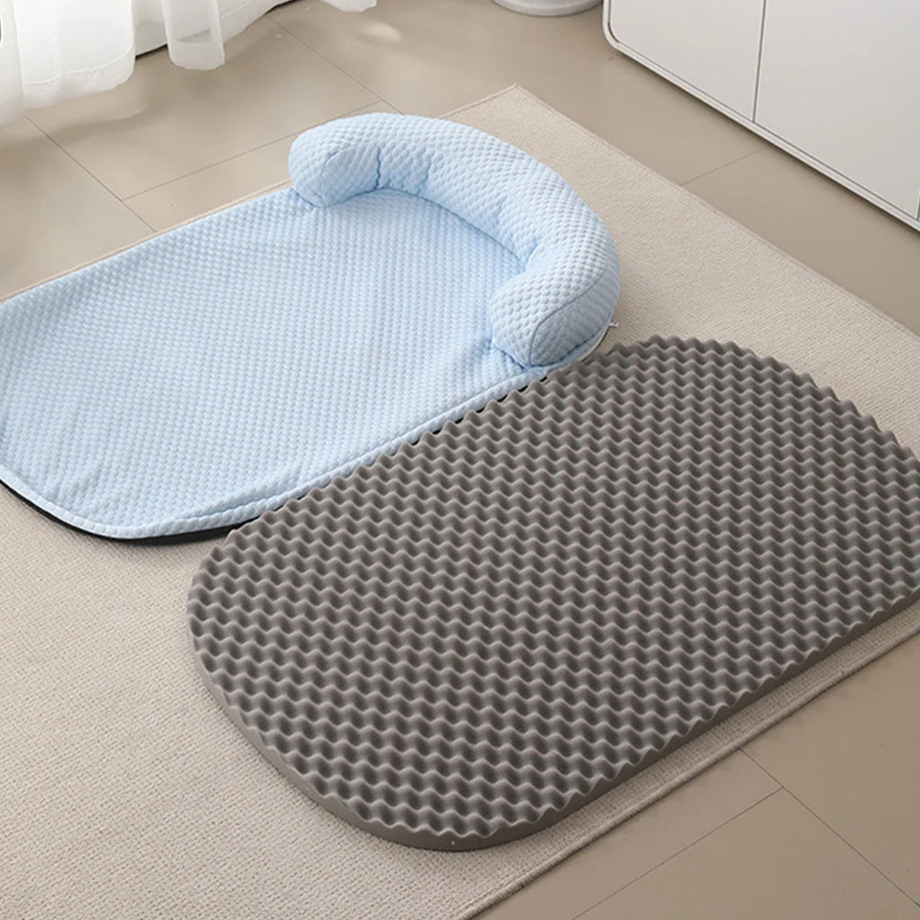 Lit d’été bleu ciel avec tissu glacé et base antidérapante