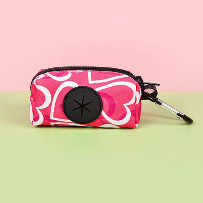 sac distributeur rose pour sacs à déjections, inclus dans le set harnais avec laisse pour chien
