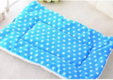 Tapis pour chien bleu clair avec pois blancs, matelas doux et respirant